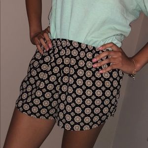 Geometric Flowy shorts